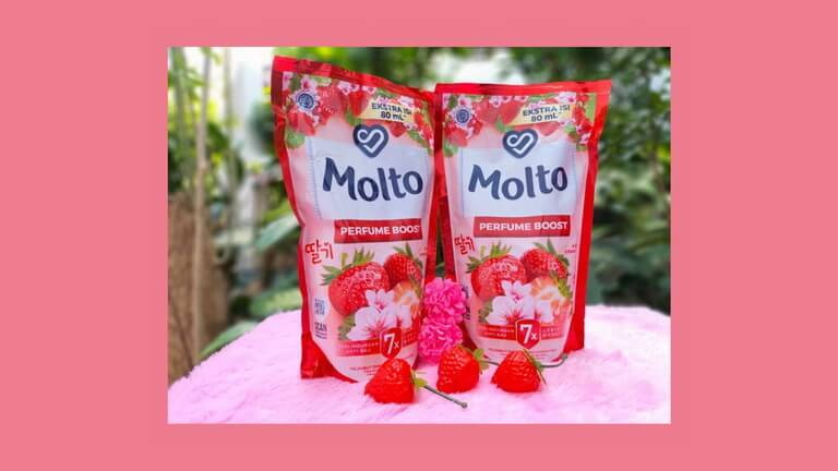 Tips di Musim Hujan Memilih Pelembut dan Pewangi Pakaian