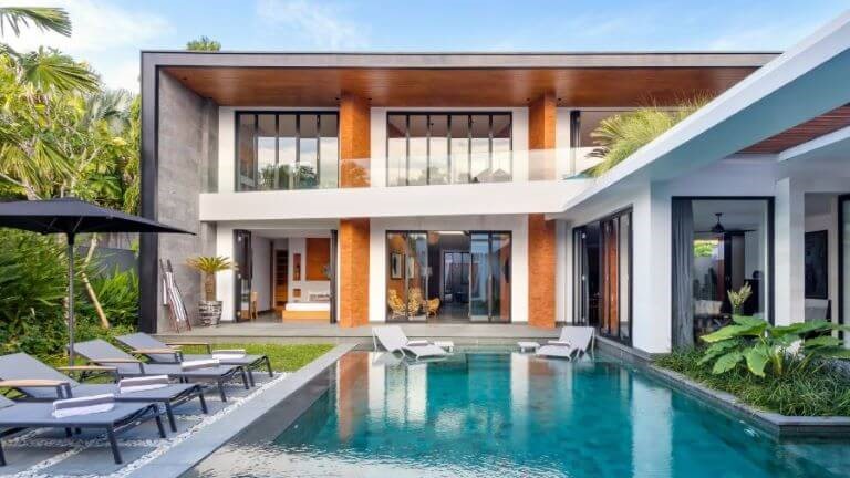 Monthly Scooter and Car Rental Tips for Bali Villas