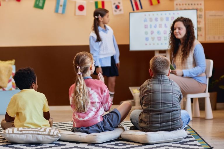 Kenapa Kursus Bahasa Inggris Penting Bagi Anak-Anak?